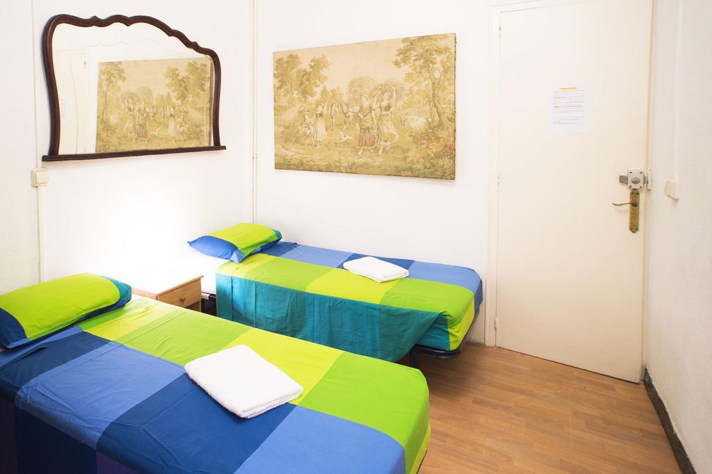 Pension Arosa Barcelona Exterior photo