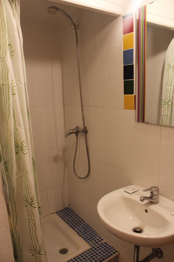 Pension Arosa Barcelona Exterior photo