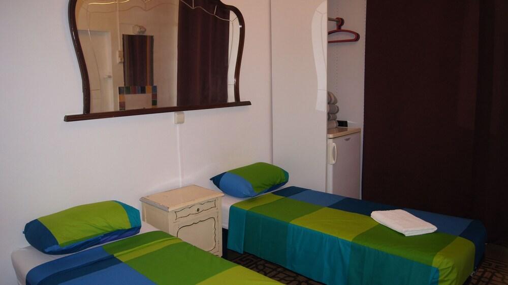 Pension Arosa Barcelona Exterior photo